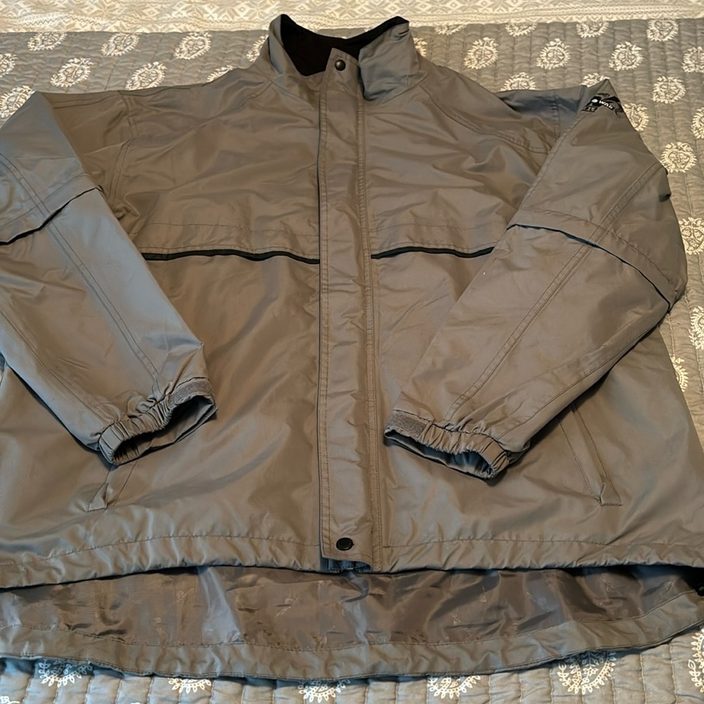 Men’s rain jacket. XL.